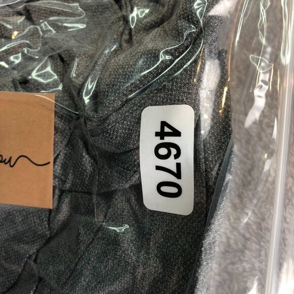 Ben Hogan Mens Polo Shirt Size XL Long Sleeve Performance Power Air Athleisure - Picture 8 of 8